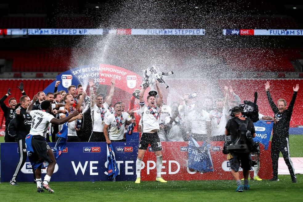 Fulham vence Brentford na prorrogação e conquista acesso à primeira divisão  inglesa, futebol inglês