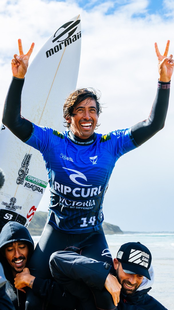 Miguel Pupo chora ao ver irmão Samuel ser eliminado da WSL | Ge