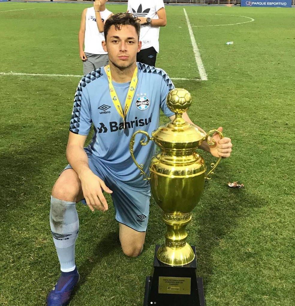 Boer, campe&atilde;o nas categorias de base do Gr&ecirc;mio. &mdash; Foto: Arquivo Pessoal