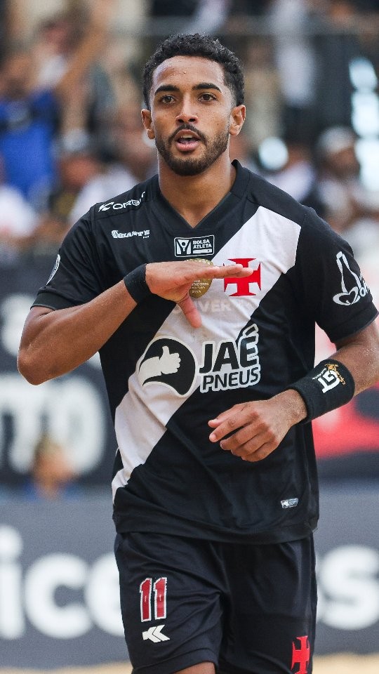 "Será que vai ter gol do Breno hoje?": torcida do Vasco vibra com vaga na final da Libertadores de futebol de areia