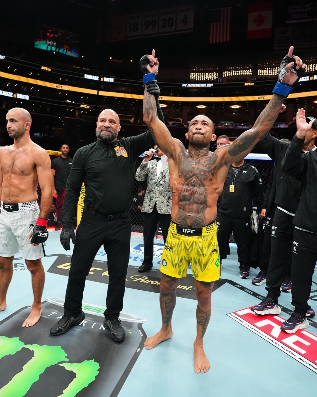 Joanderson Tubarão ganha mais uma no UFC: “Não tô aqui pra lutar por cinturão, quero dinheiro!”