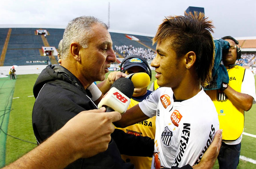 Márcio Fernandes foi o primeiro técnico de Neymar no Santos — Foto: Ricardo Saibun/Divulgação Santos FC