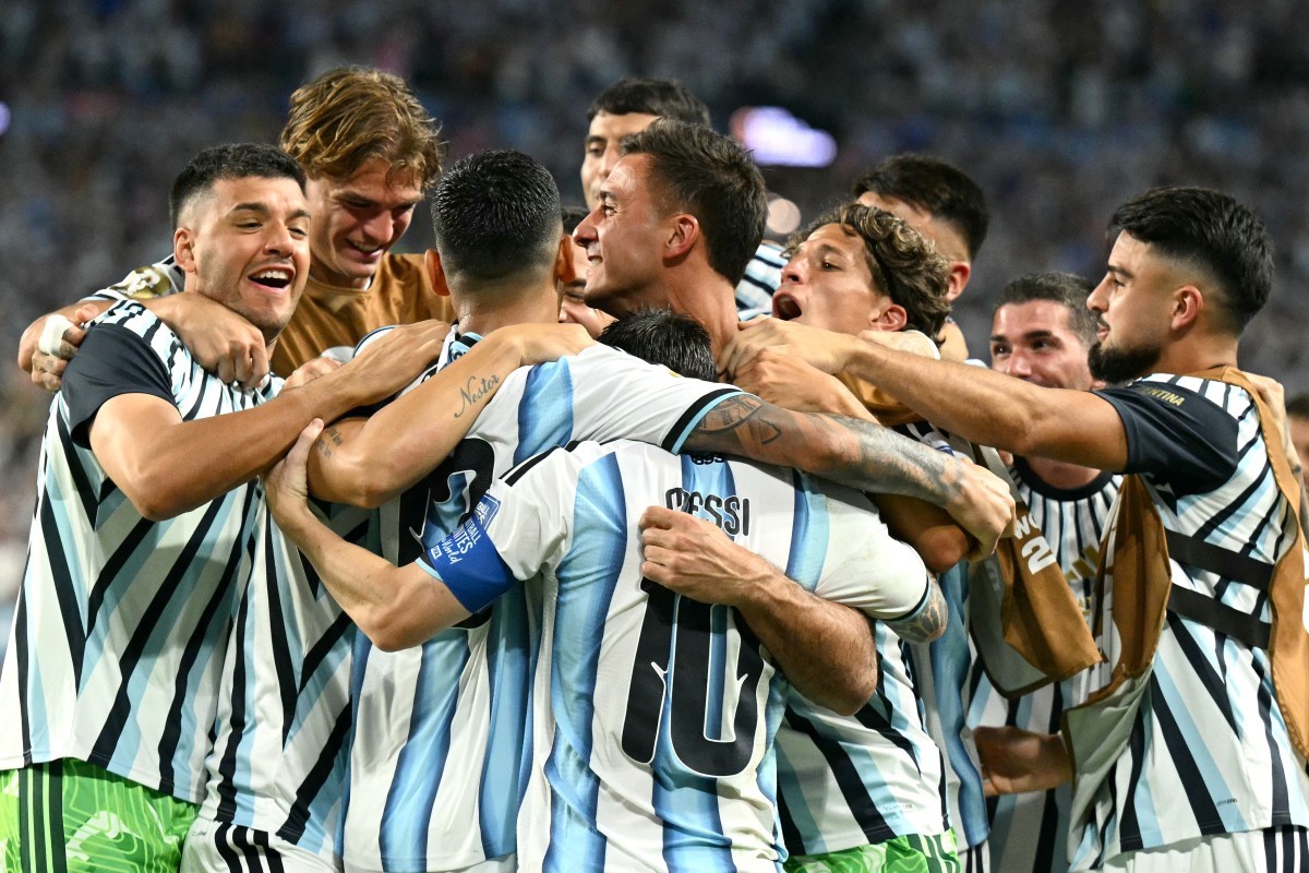 Argentina e Egito se enfrentam em duelo decisivo nas oitavas da Copa do Mundo