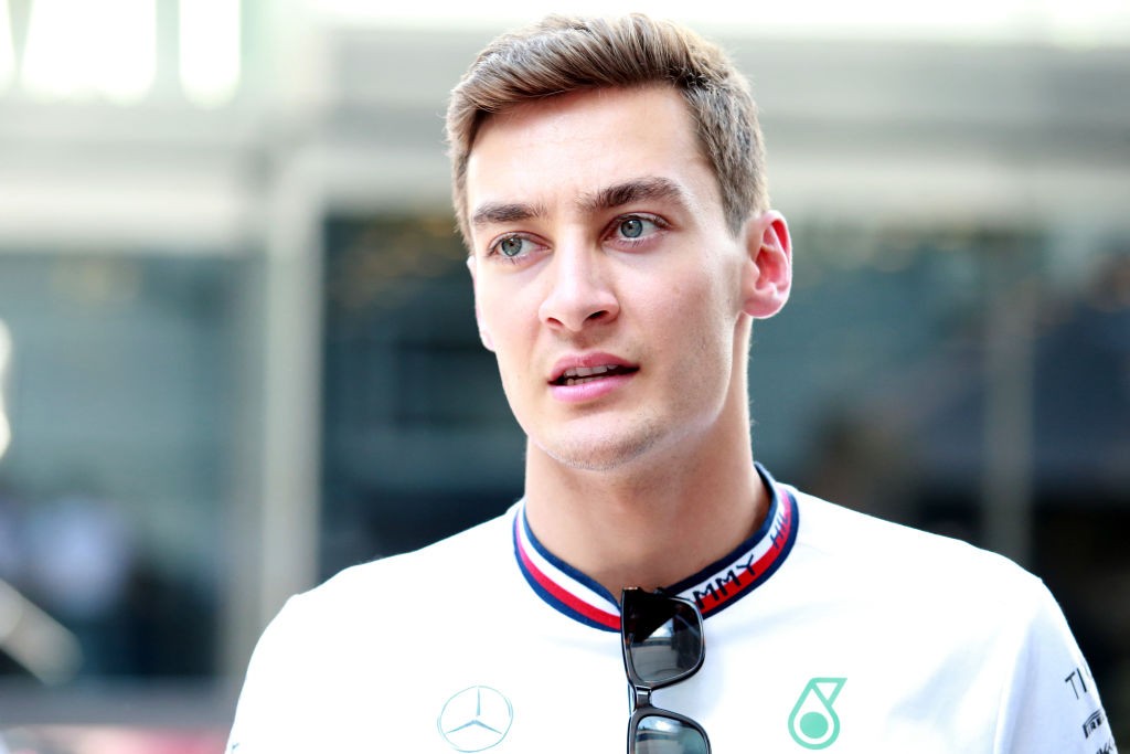 Russell critica Ferrari e RBR por forçarem a barra com regra | Ge