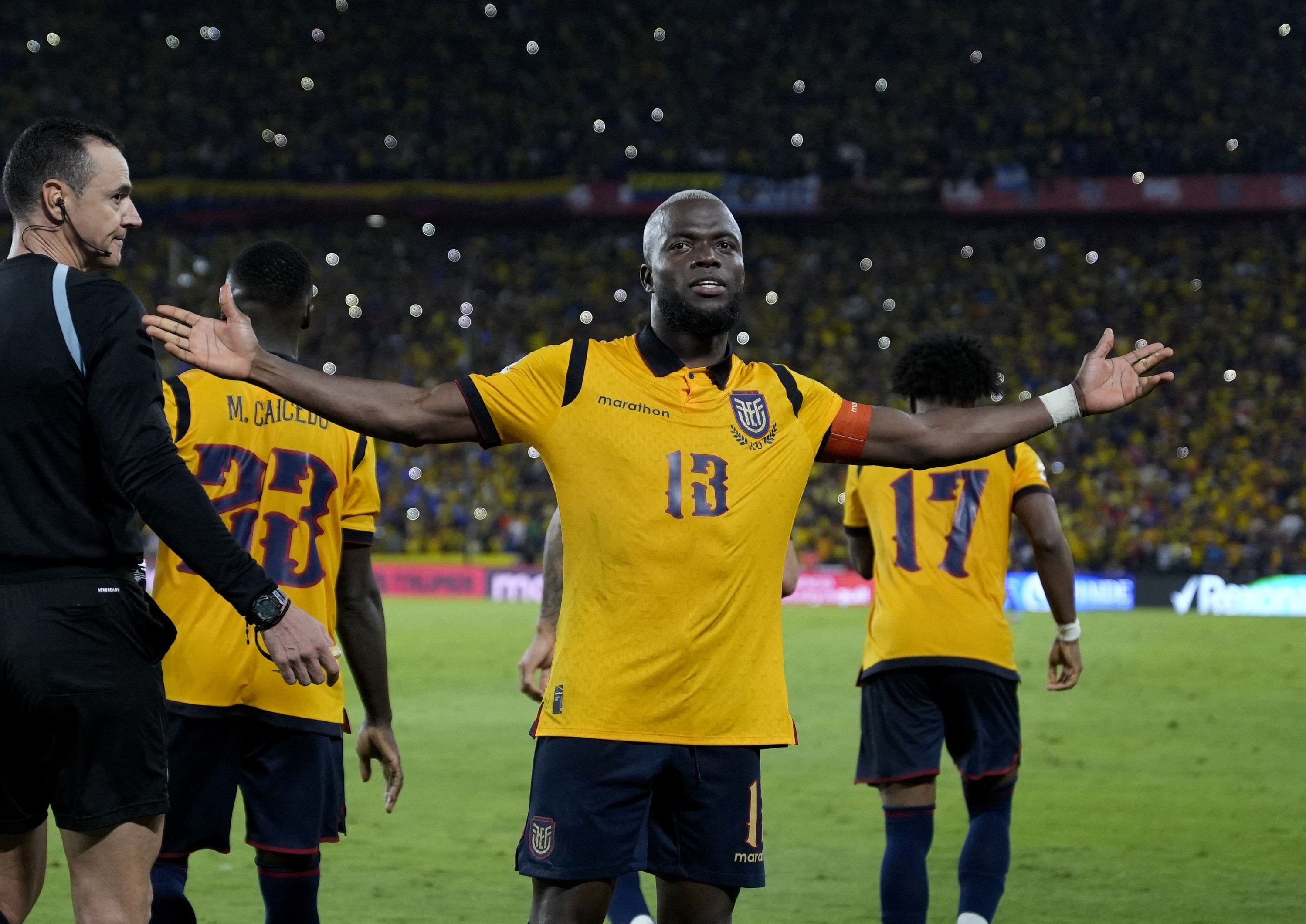 Internacional acerta saída de Enner Valencia; veja detalhes