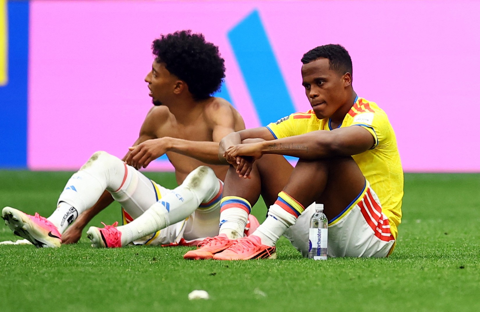 Arias lamenta eliminação da Colômbia, mas projeta futuro: "Que seja o início de uma mudança interna"