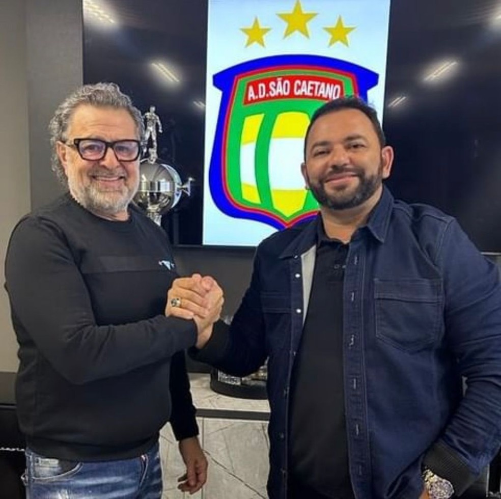 Agente de Felipão vira chefão do São Caetano e tenta salvar o clube em meio  a dívidas e briga judicial | são caetano | ge