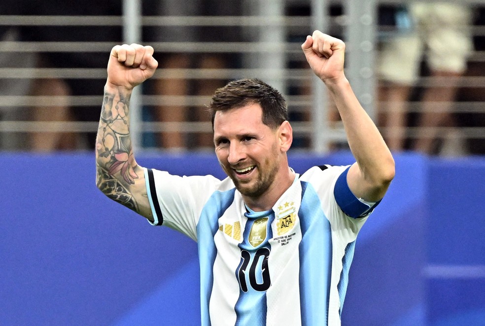 Messi é o artilheiro da Copa com cinco gols — Foto: Reuters