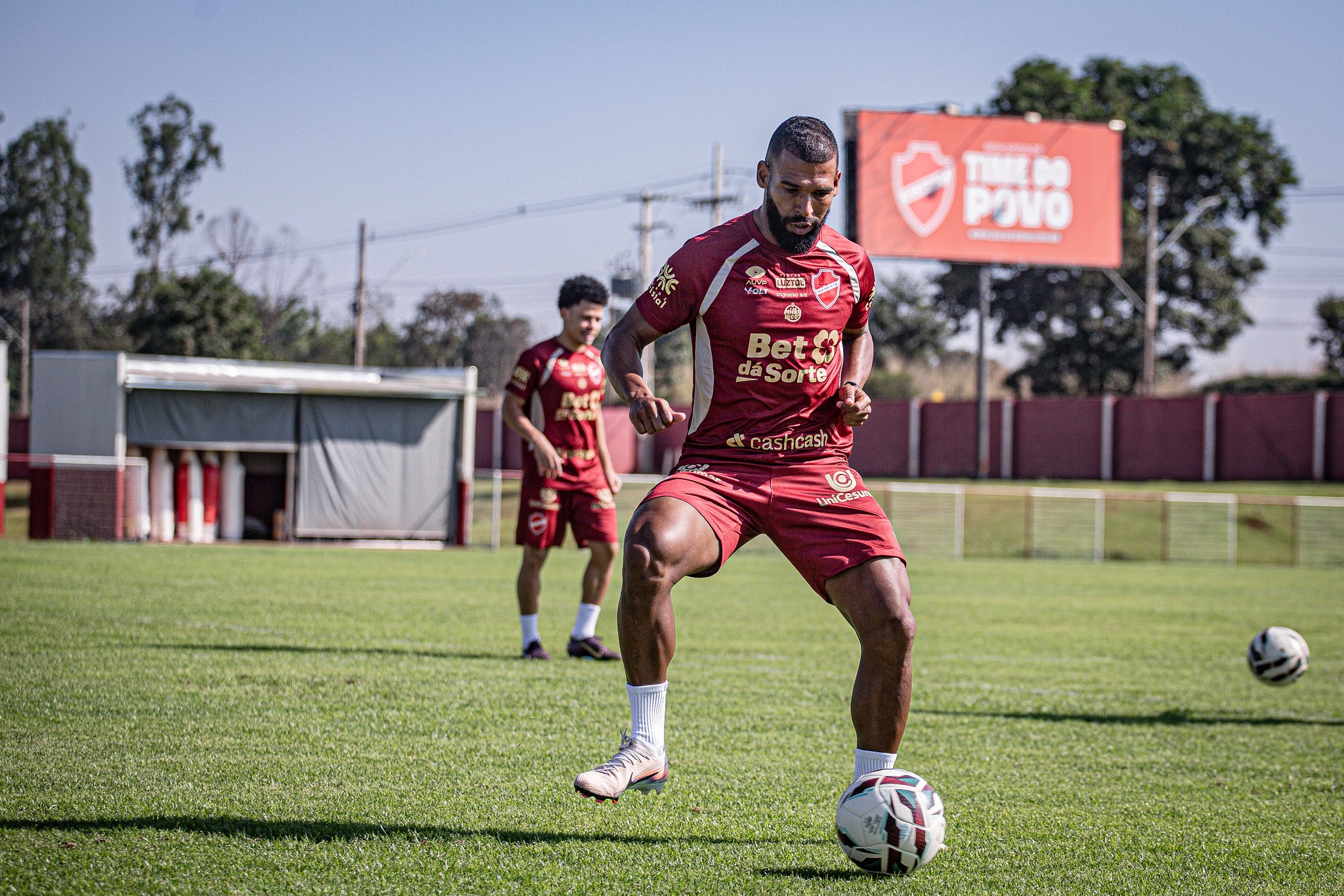 Willian Maranhão projeta confronto que pode colocar o Vila Nova na liderança da Série B
