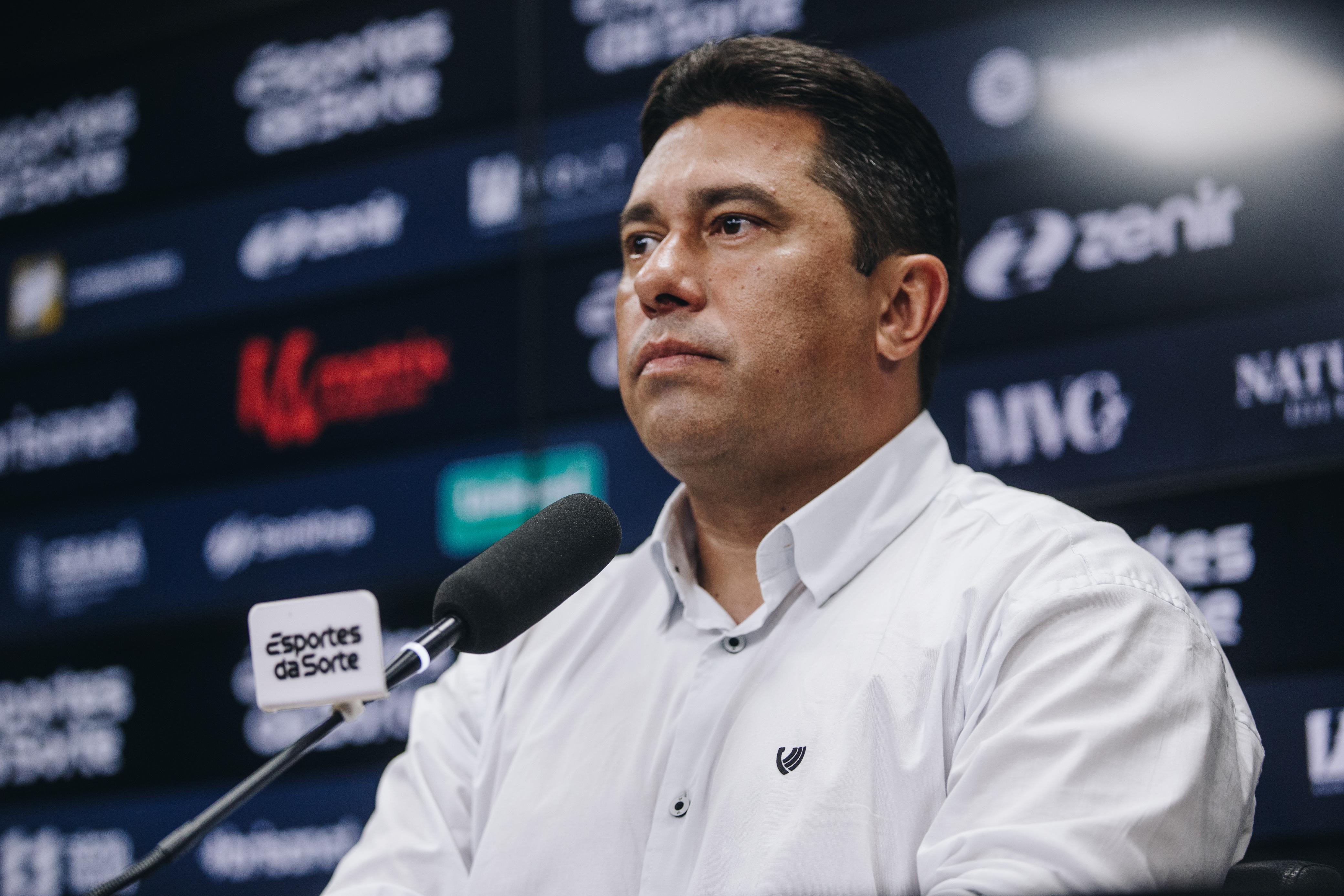 Presidente do Ceará não garante executivo de futebol em 2026: “Reduzir despesas”