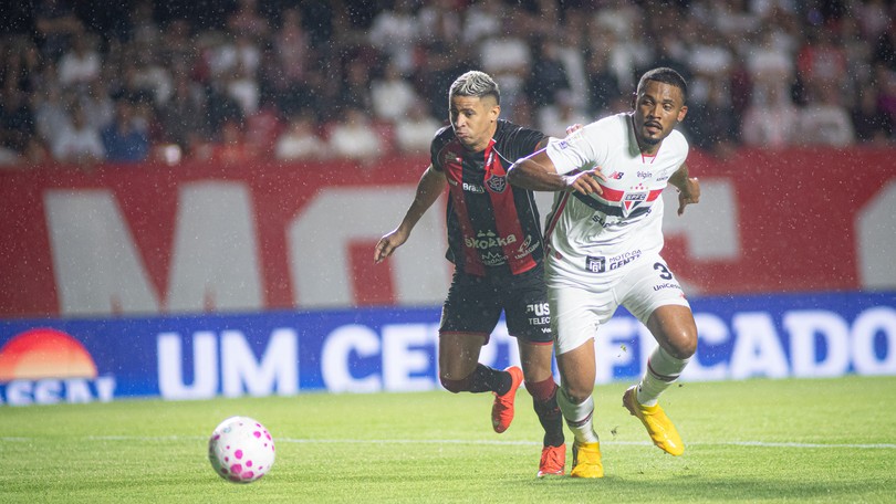 Vitória continua sem vencer primeiro jogo fora de casa em jejum recorde nos pontos corridos