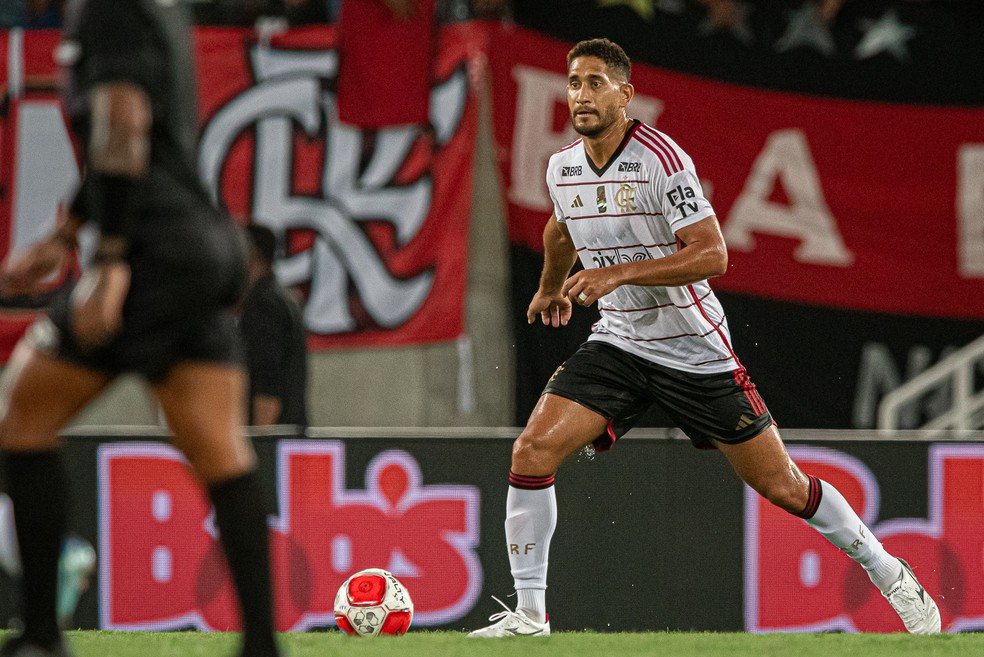 Pablo em Portuguesa x Flamengo — Foto: Paula Reis/Flamengo