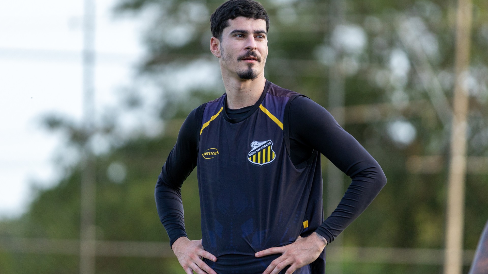 Rômulo pede calma ao Novorizontino na luta pelo acesso: "Manter os pés no chão"