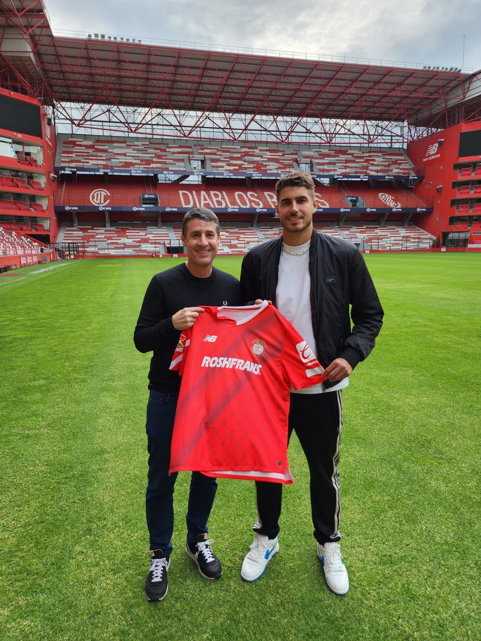 Pedro Raul está com tudo após sair do Vasco e marcou mais um golaço pelo  Toluca