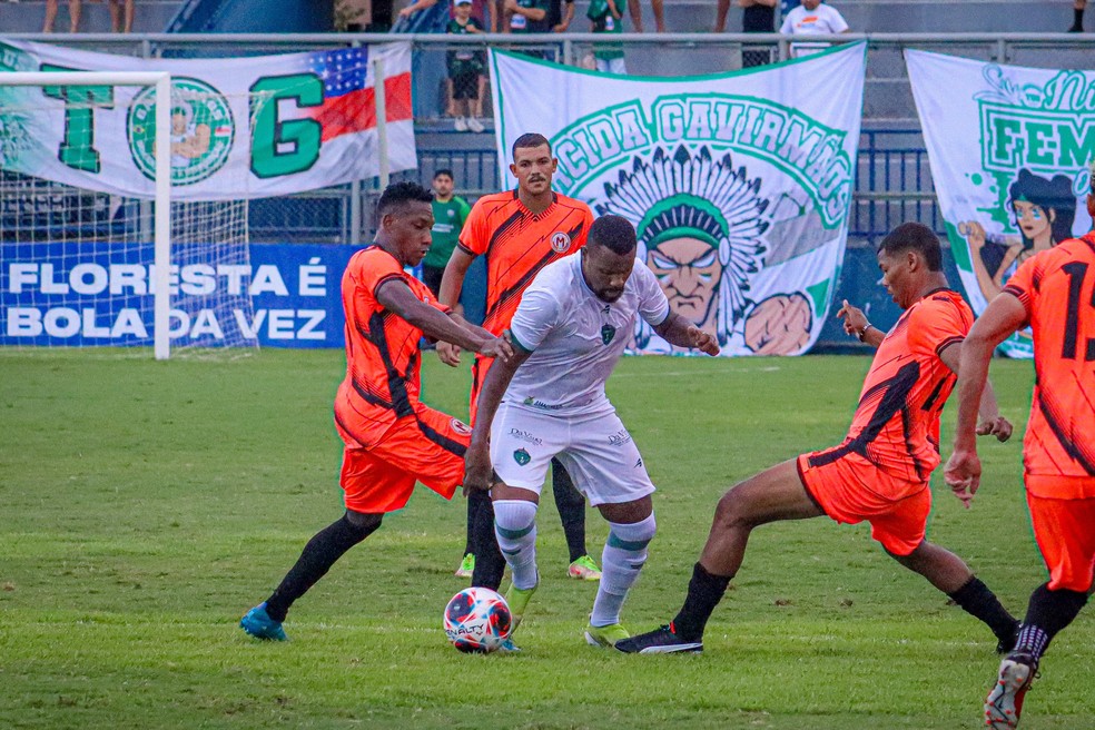Manaus vence Manuara por 2 a 1, na Colina &mdash; Foto: Fernando Vasconcelos