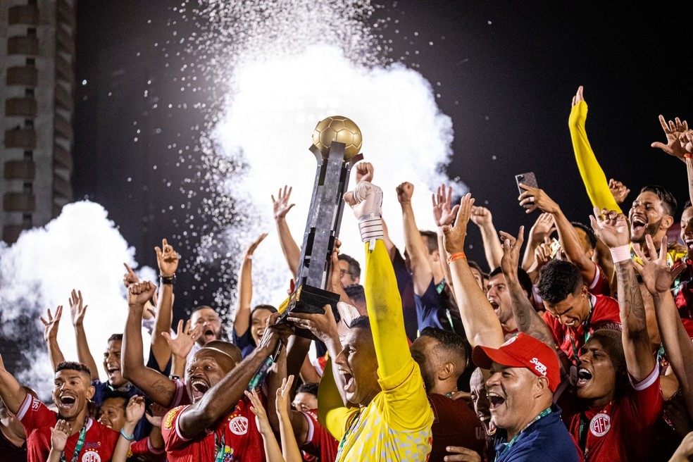 Campeão potiguar de 2023, o América-RN entra em campo nesta quarta — Foto: Paulo José