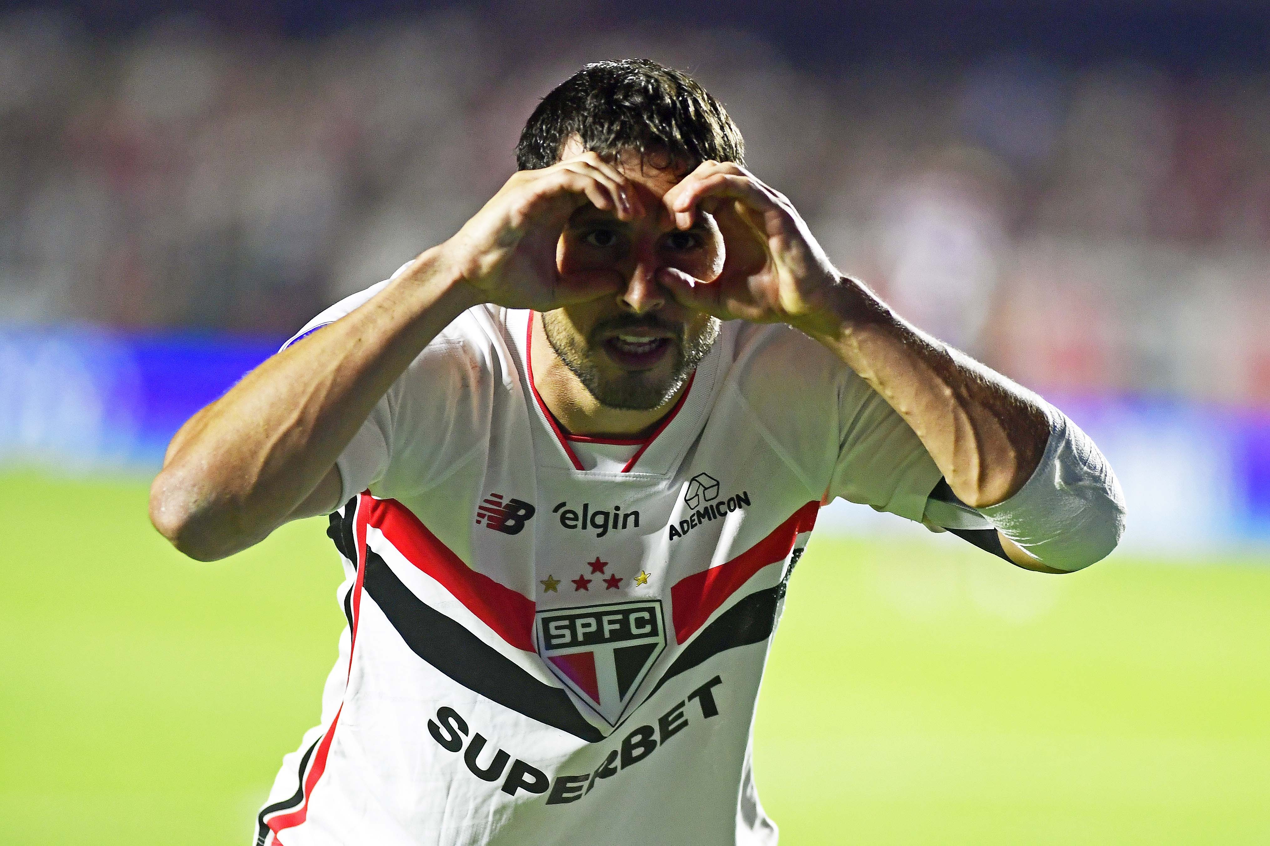 Fim do jejum? Calleri volta ao São Paulo para tentar encerrar má fase no Brasileirão