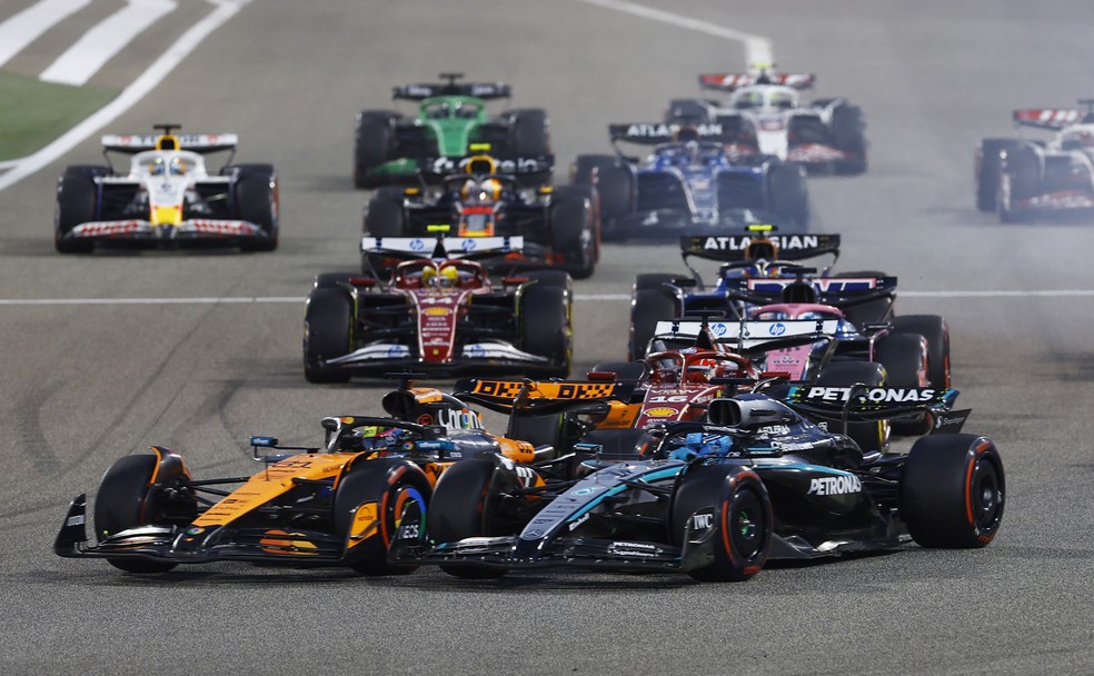 Largada do GP do Bahrein da F1 2025 — Foto: Rula Rouhana/Reuters