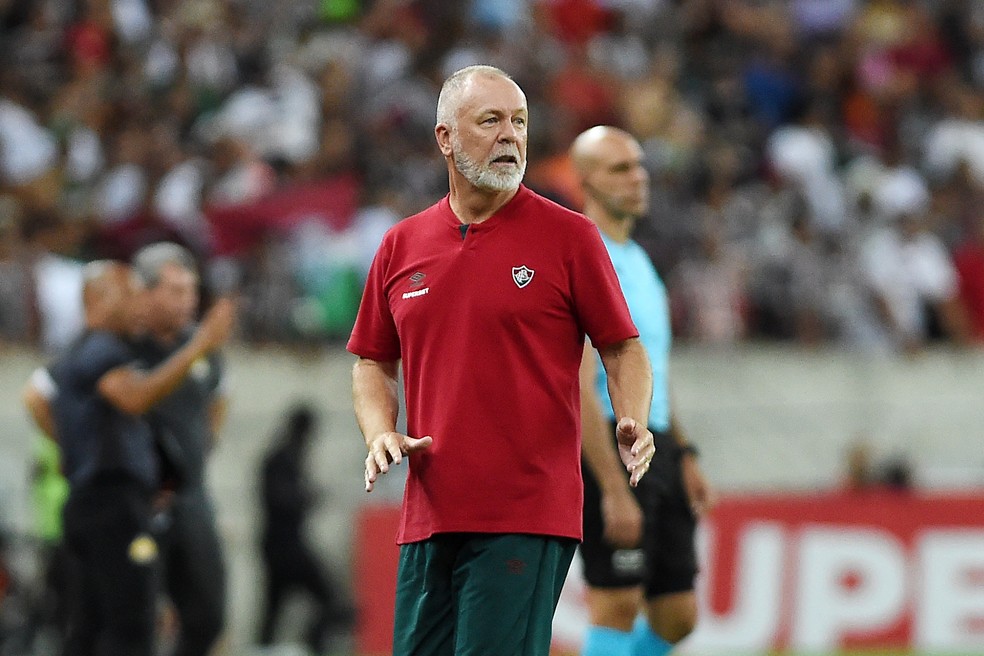 Mano Menezes em Fluminense x Criciúma — Foto: Alexandre Durão