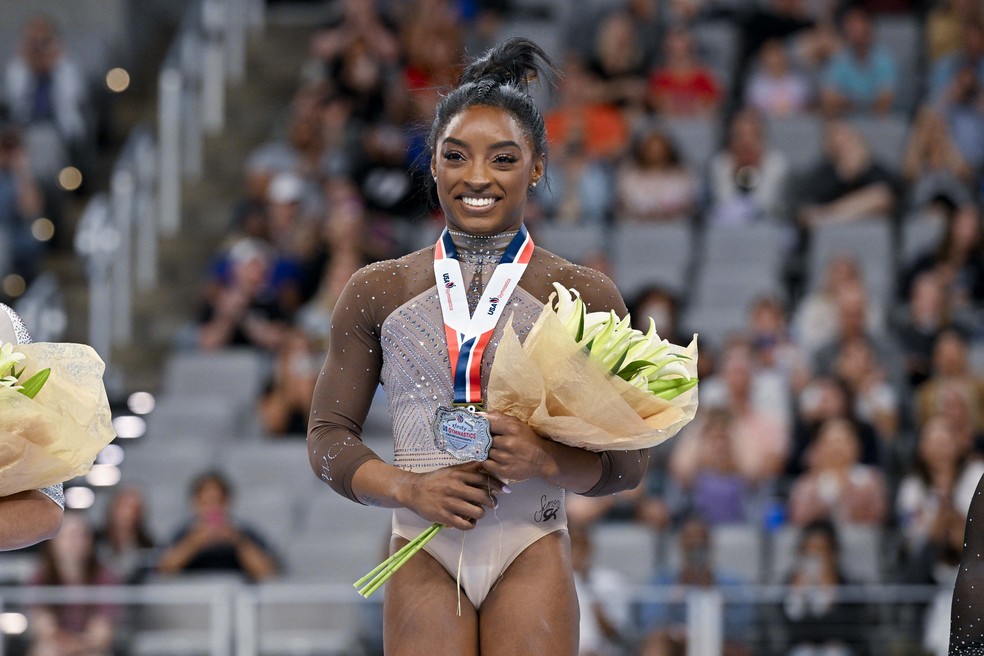 Simone Biles com o título do US Championships — Foto: Jerome Miron-USA TODAY Sports