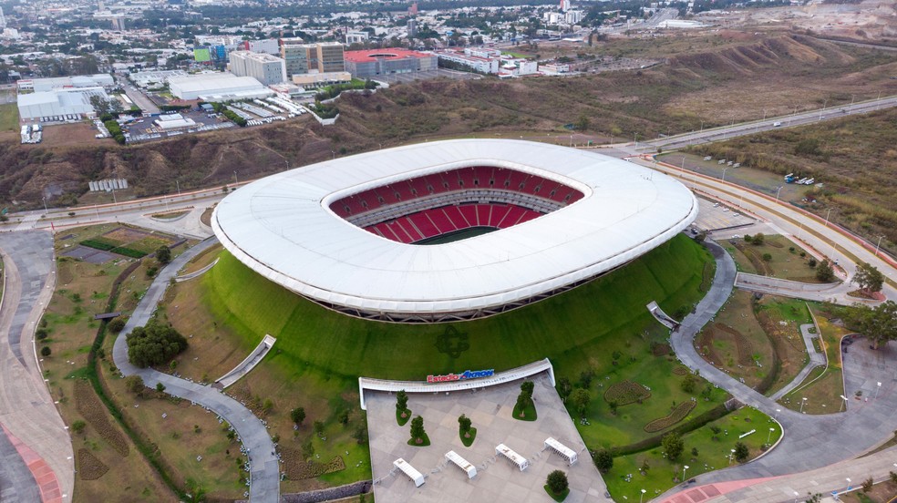 Estádio Akron, em Guadalajara, será uma das 16 sedes da Copa do Mundo de 2026 — Foto: Getty Images
