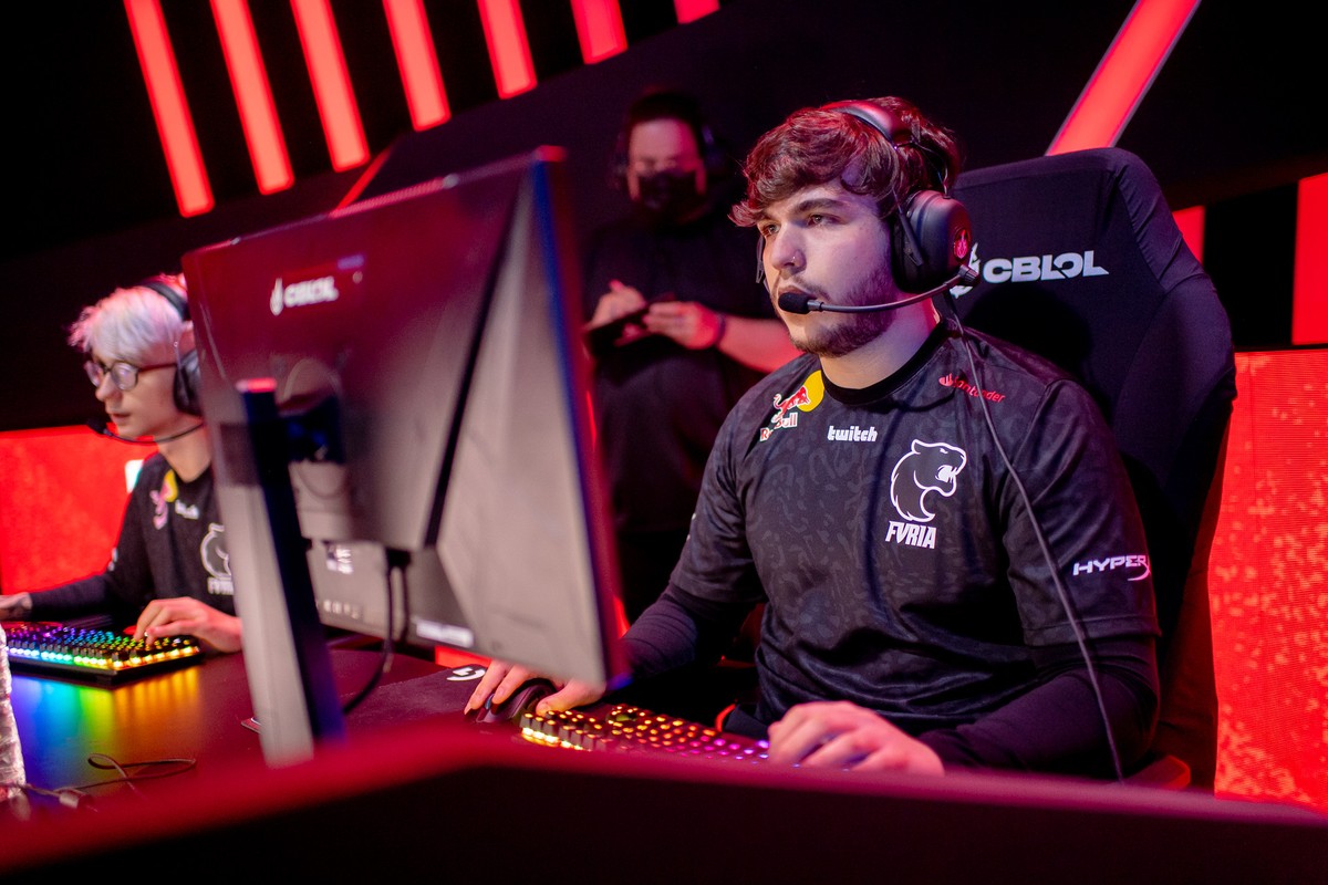 CBLOL 2022: FURIA e RED fazem duelo eliminatório; RedBert e Aegis ...