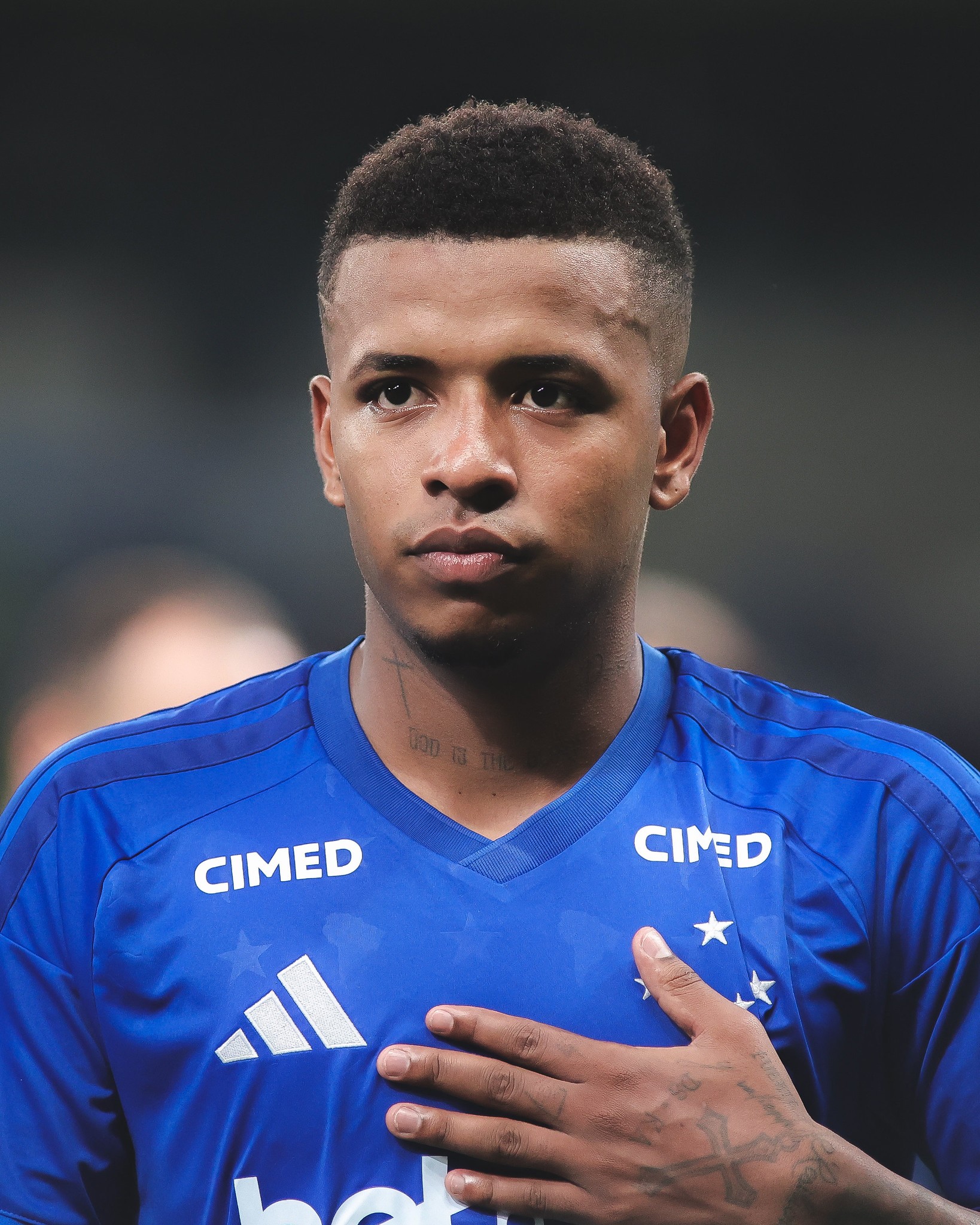Empate com um a menos revela resistência do Cruzeiro em duelo tenso no Chile