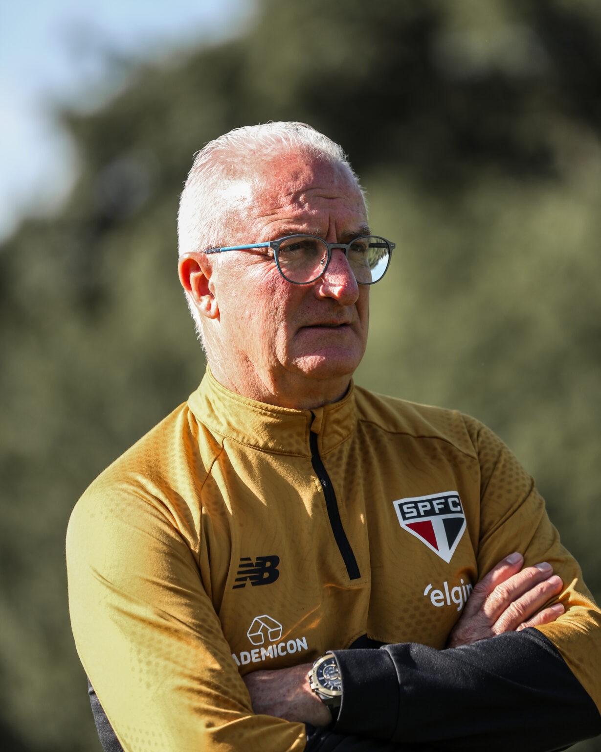 Dorival Júnior comanda treino com foco no ataque do São Paulo