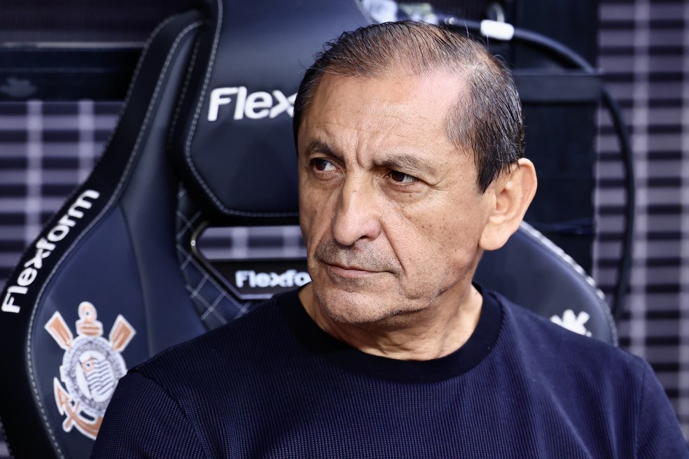 Ramón Díaz em Corinthians x Velo Clube — Foto: Marcello Zambrana/AGIF