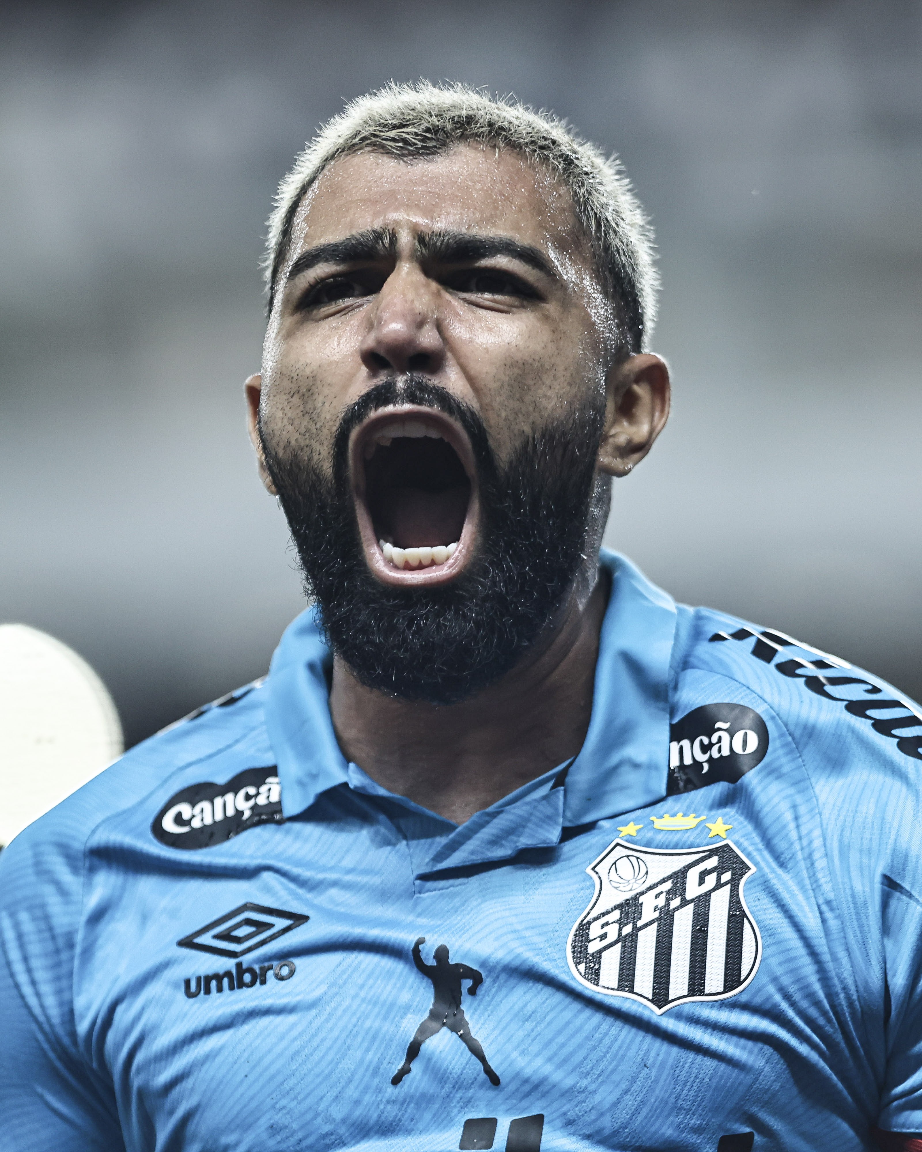 Gabigol volta ao Cruzeiro? Paulinho chega? Presidente responde sobre 2027: "Não sabemos o rumo"