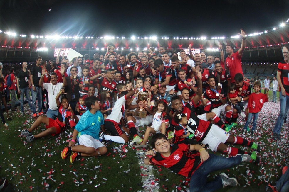 Flamengo foi campeão carioca em 2017 após vencer a Universidad Católica