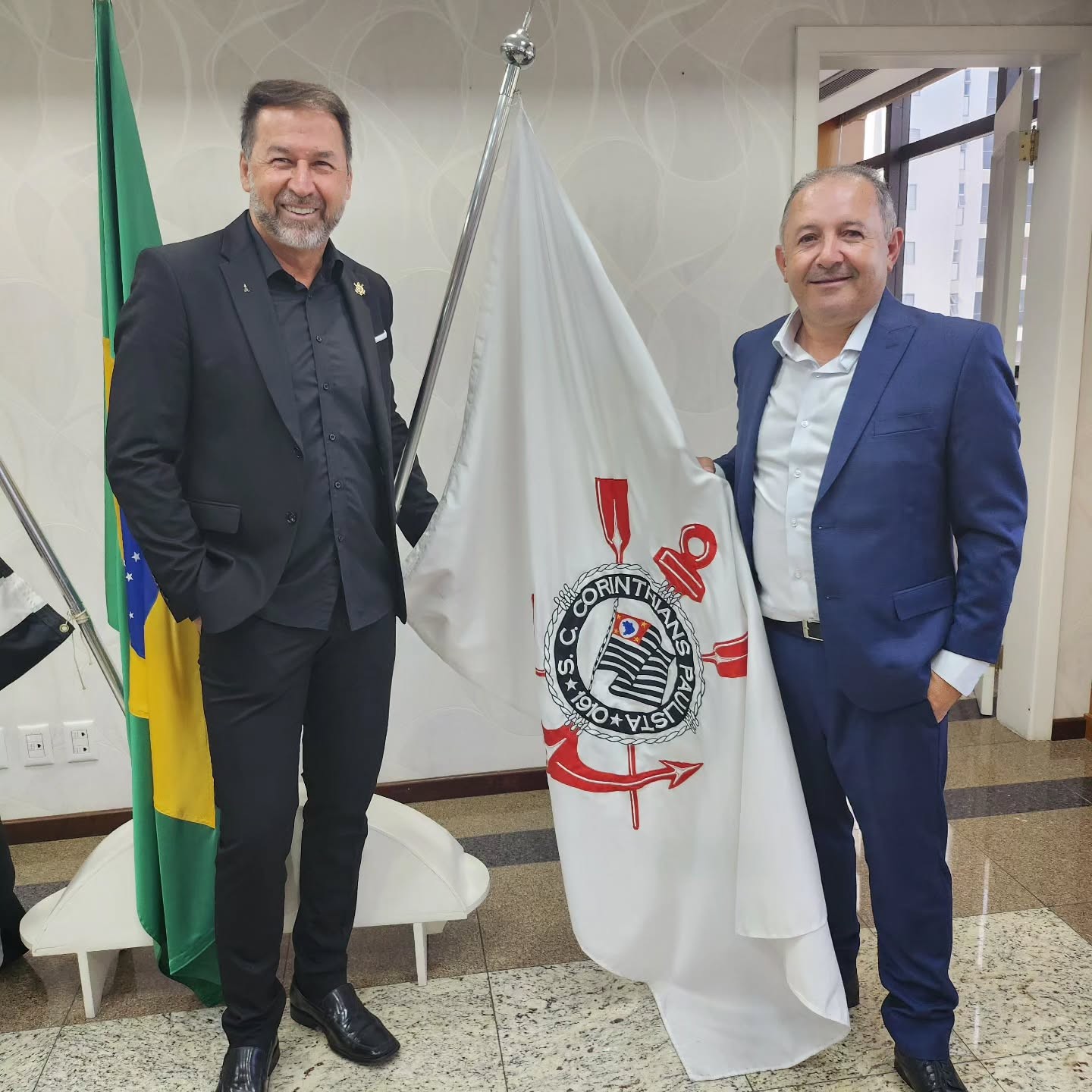 Augusto Melo promove dirigente da base para secretário geral no Corinthians