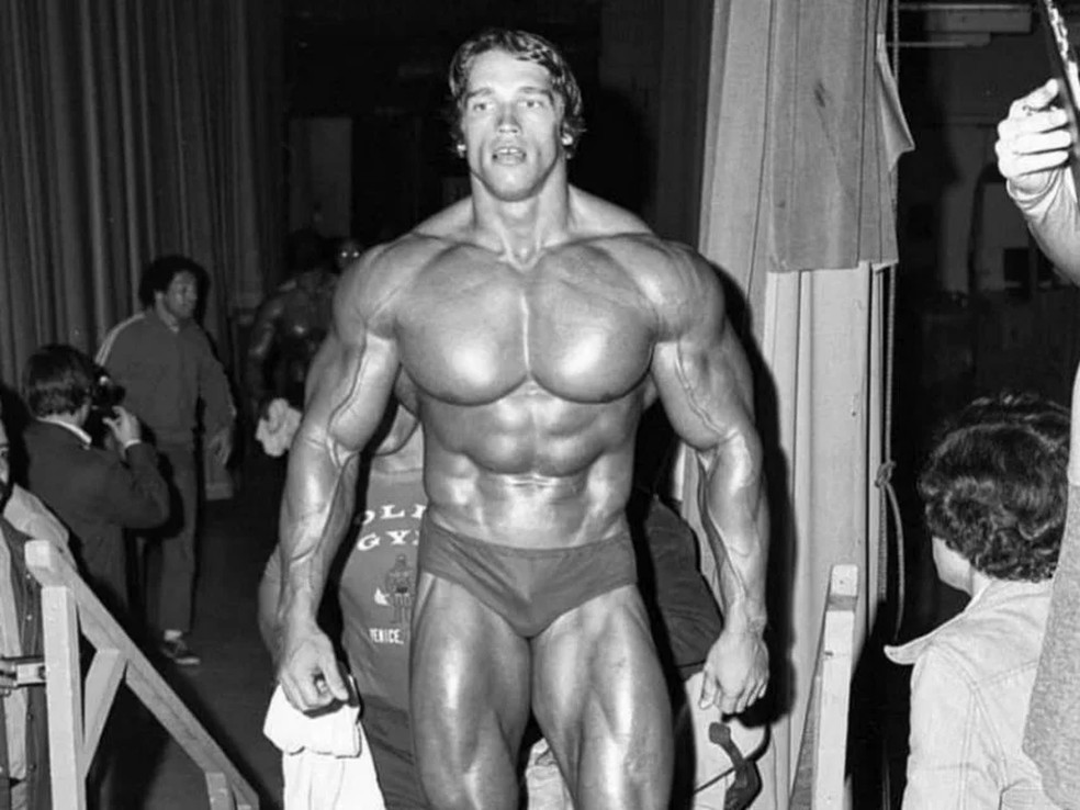 Arnold Schwarzenegger em disputa do Mr. Olympia no ano de 1974 — Foto: Reprodução: Facebook