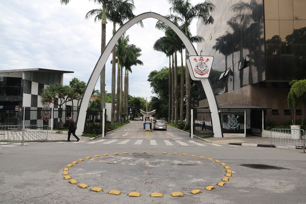 Noite Histórica: Conselho do Corinthians vota novo estatuto sob pressão