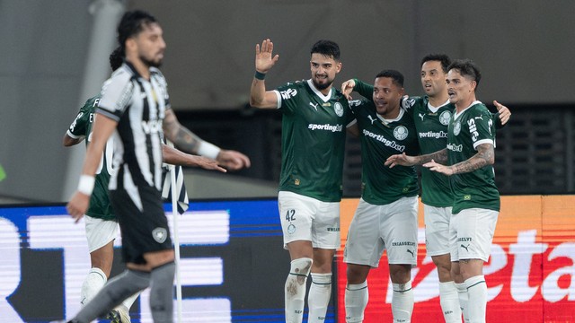 Gol de Felipe Anderson em Botafogo x Palmeiras