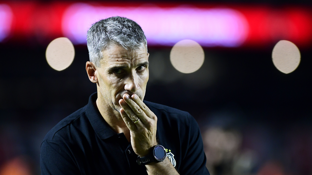 Vojvoda vive situação complicada na temporada