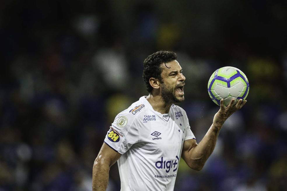 Fred em ação pelo Cruzeiro — Foto: Cristiane Mattos/Futura Press