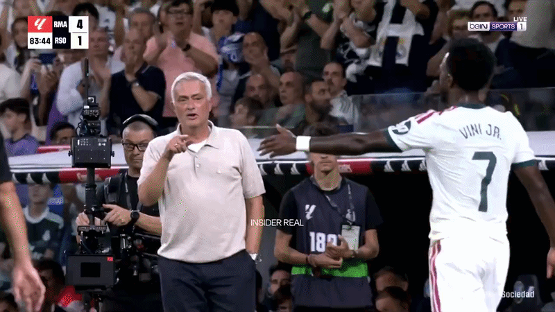 Gesto de Mourinho com Vini Jr. é elogiado por torcedores do Real Madrid; saiba qual foi o recado
