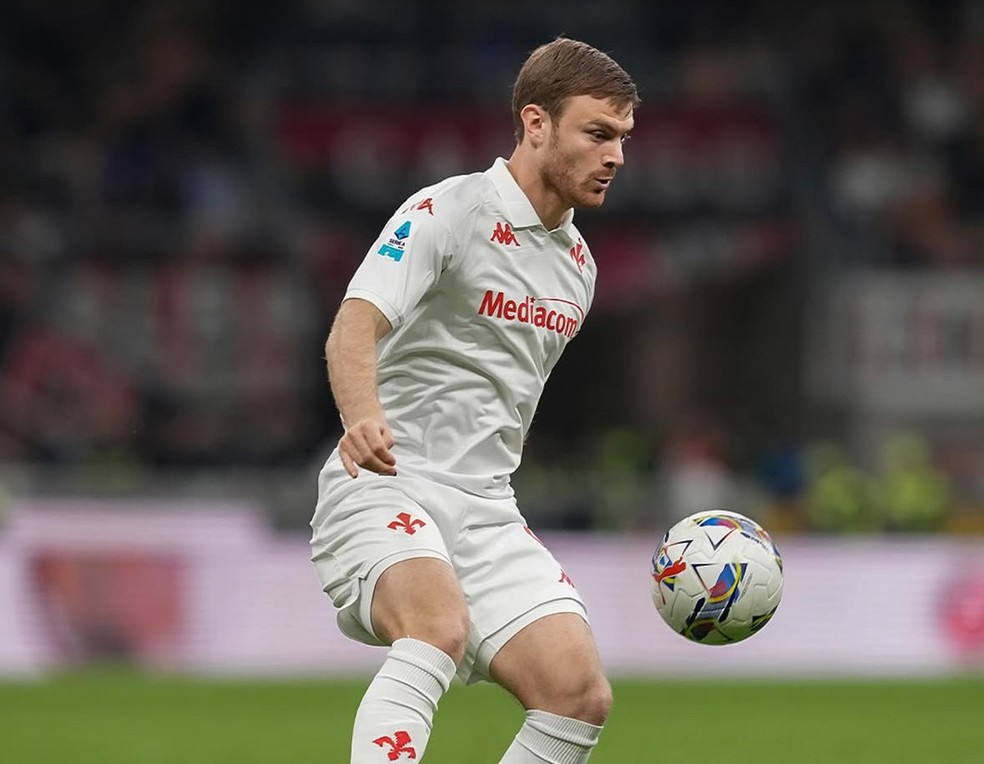 Lucas Beltrn, atacante da Fiorentina, interessa ao Flamengo  Foto: Reproduo/Instagram