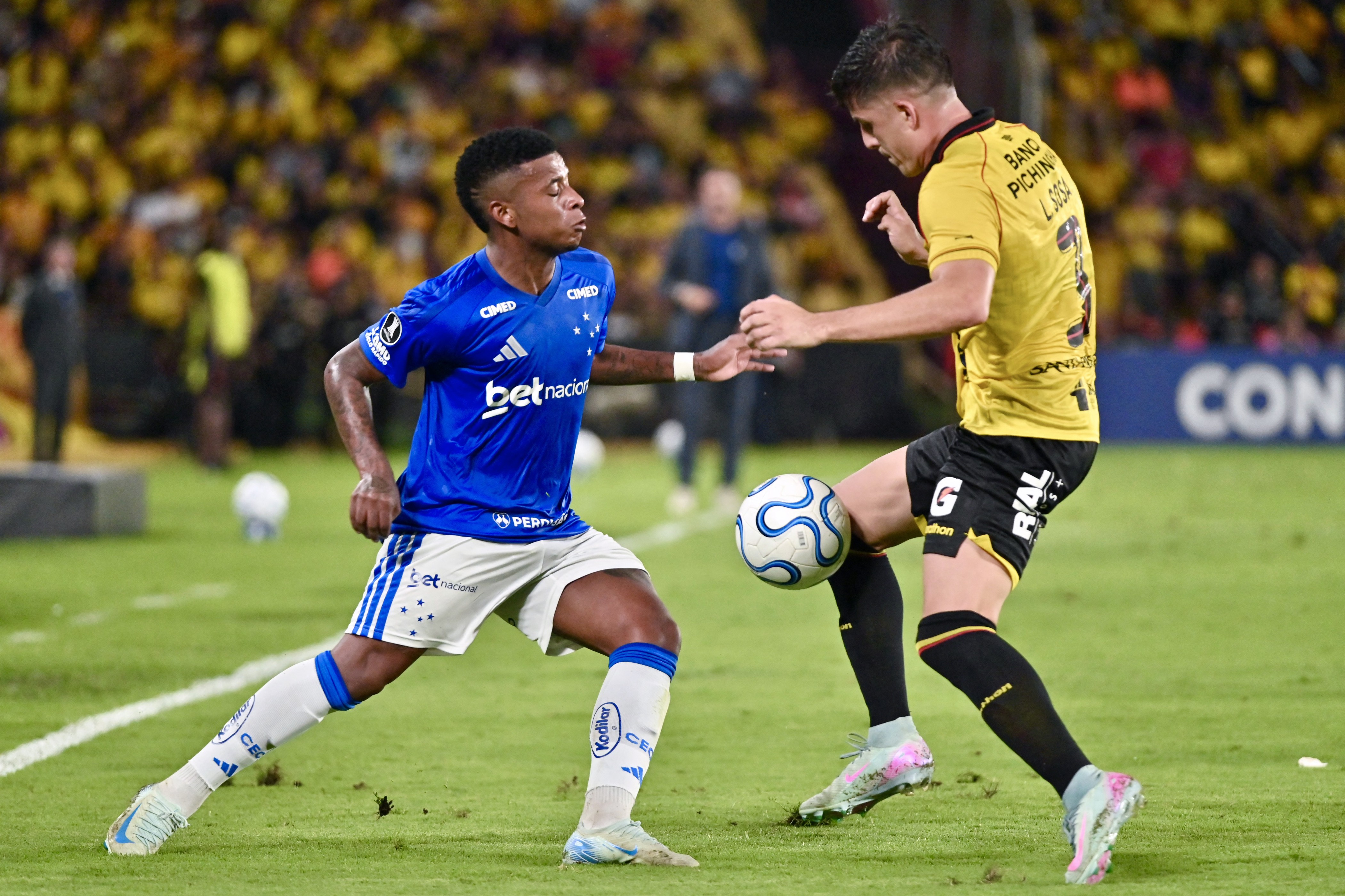 Arroyo se declara por rival do Cruzeiro: 