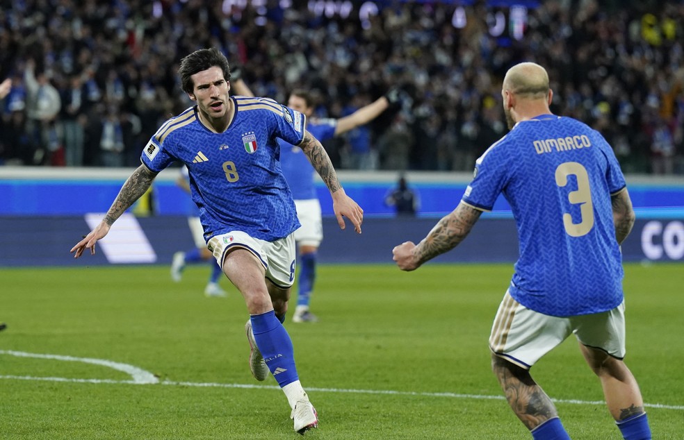 Itália vence a Irlanda do Norte e mantém sonho de classificação para a Copa do Mundo 2026 — Foto: Reuters
