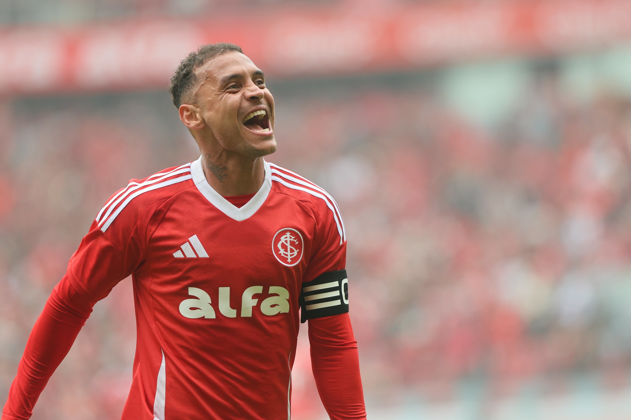Inter evolui no embalo de Alan Patrick, mas precisa manter volume