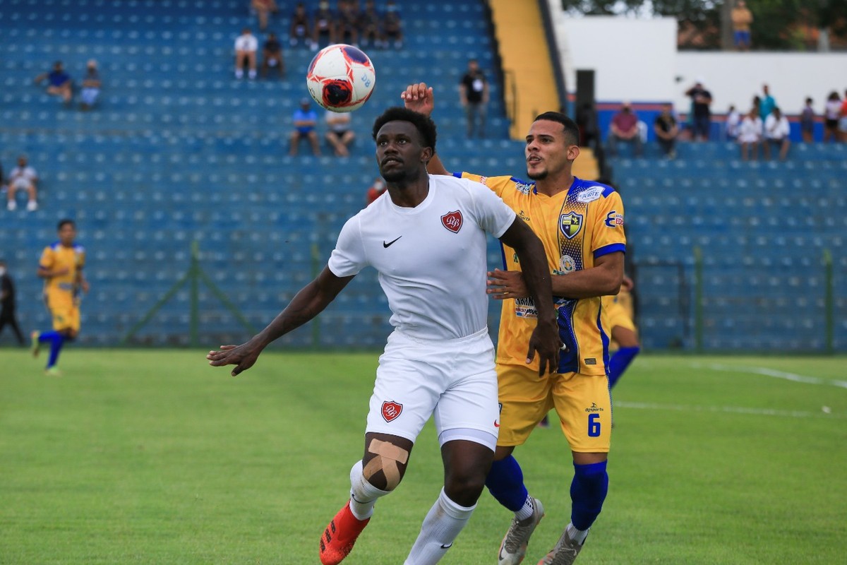 Desportivo Brasil enfrenta o Goiás em confronto direto pela classificação na Copinha