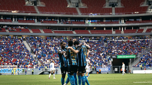 Grêmio vence amistoso contra o Cruzeiro em Brasília