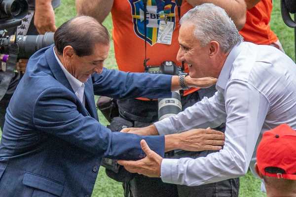 Desafio perfeito: Tite enfrenta Ramón Díaz em clássico Vasco x Flamengo.