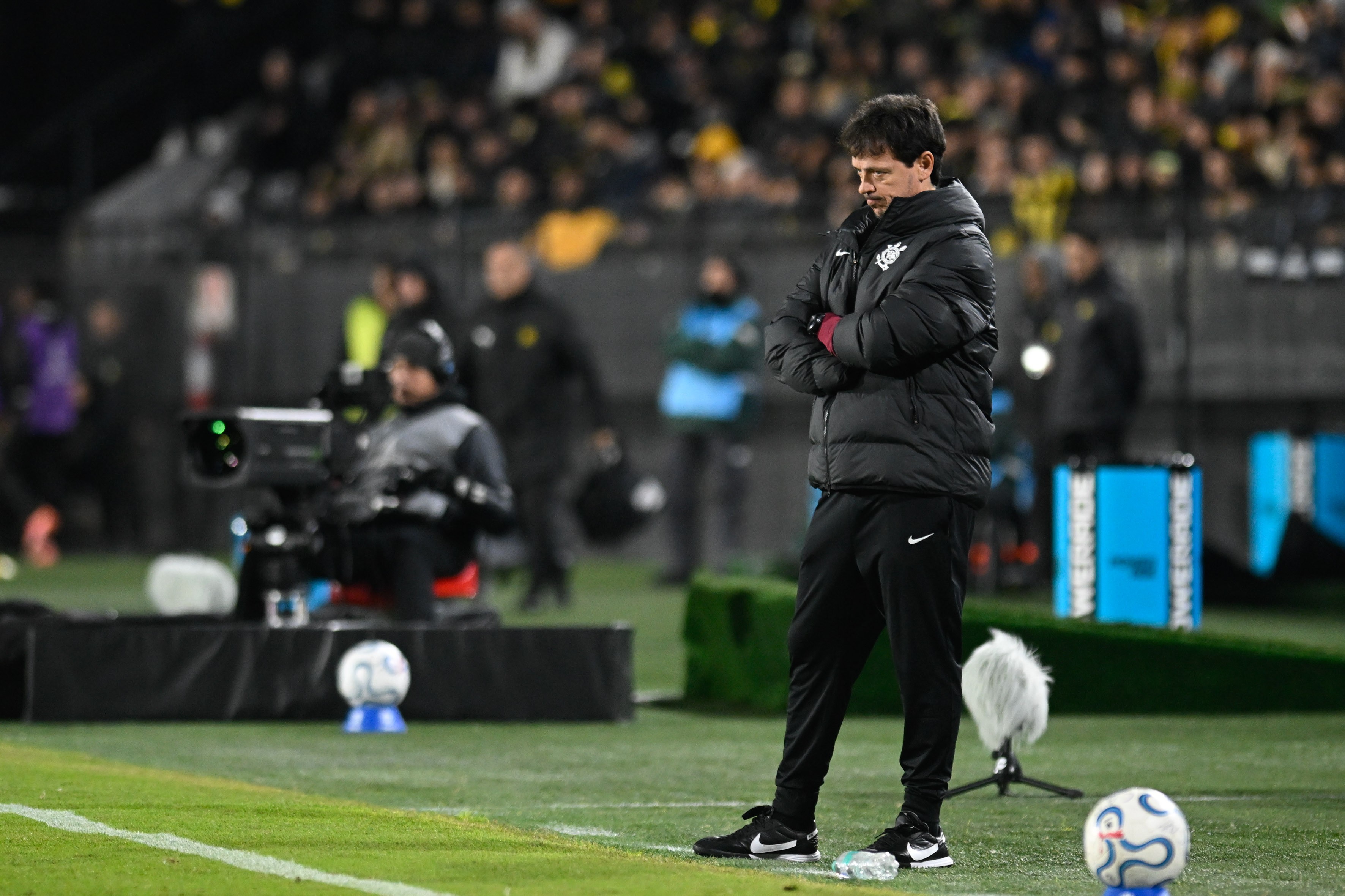 Fernando Diniz Estabelece Novo Recorde de Invencibilidade na História da Libertadores