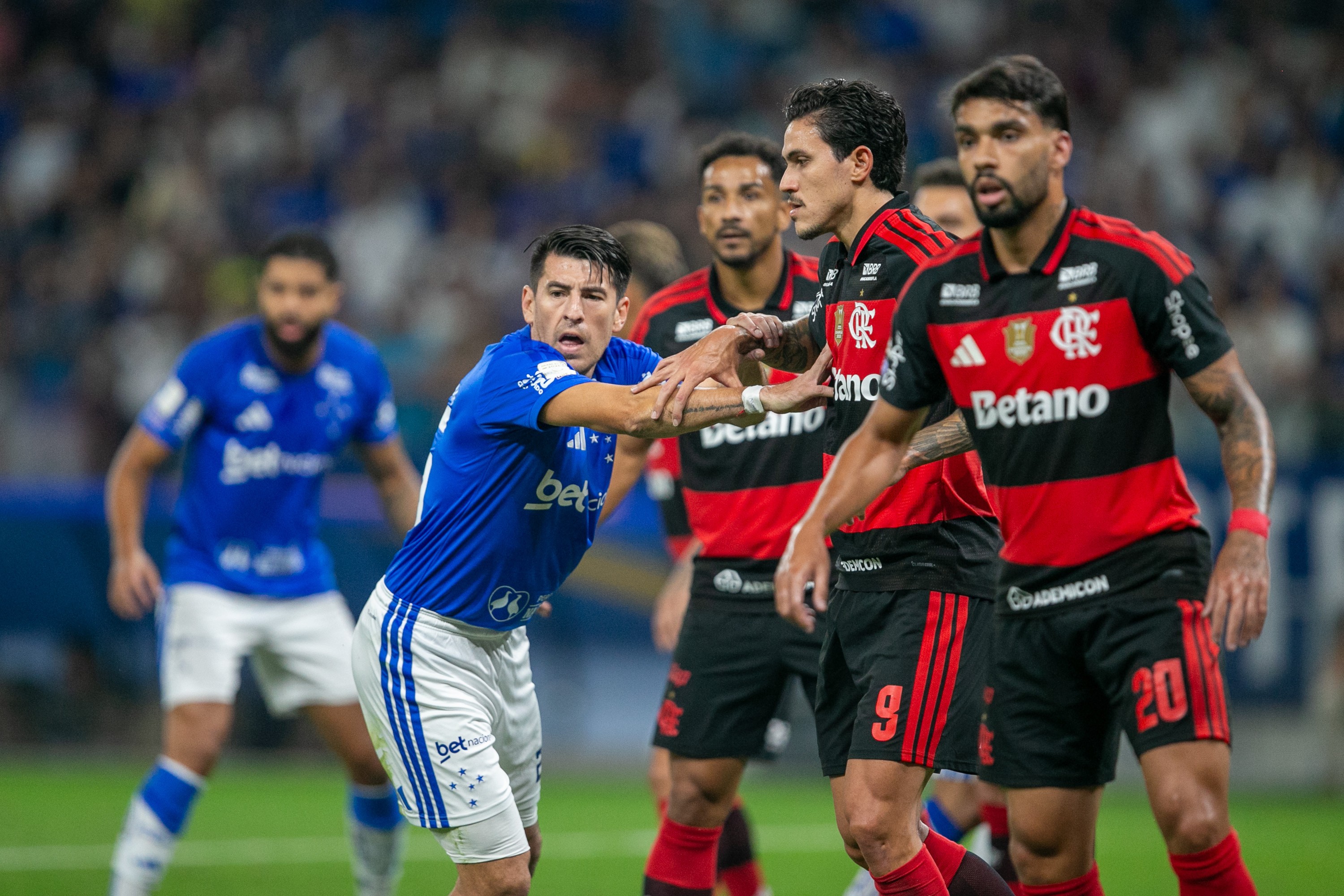 Atuações do Flamengo: Jardim e Carrascal são os piores em derrota no Mineirão; dê suas notas