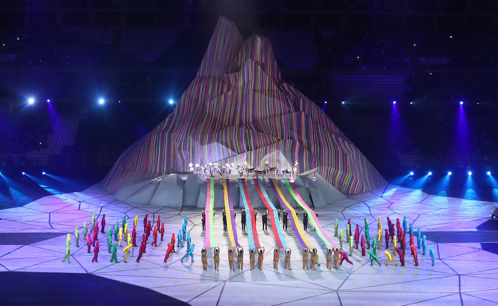 Cerimônia de abertura dos Jogos teve mosaico picotado e pop da música  brasileira - Jornal O Globo