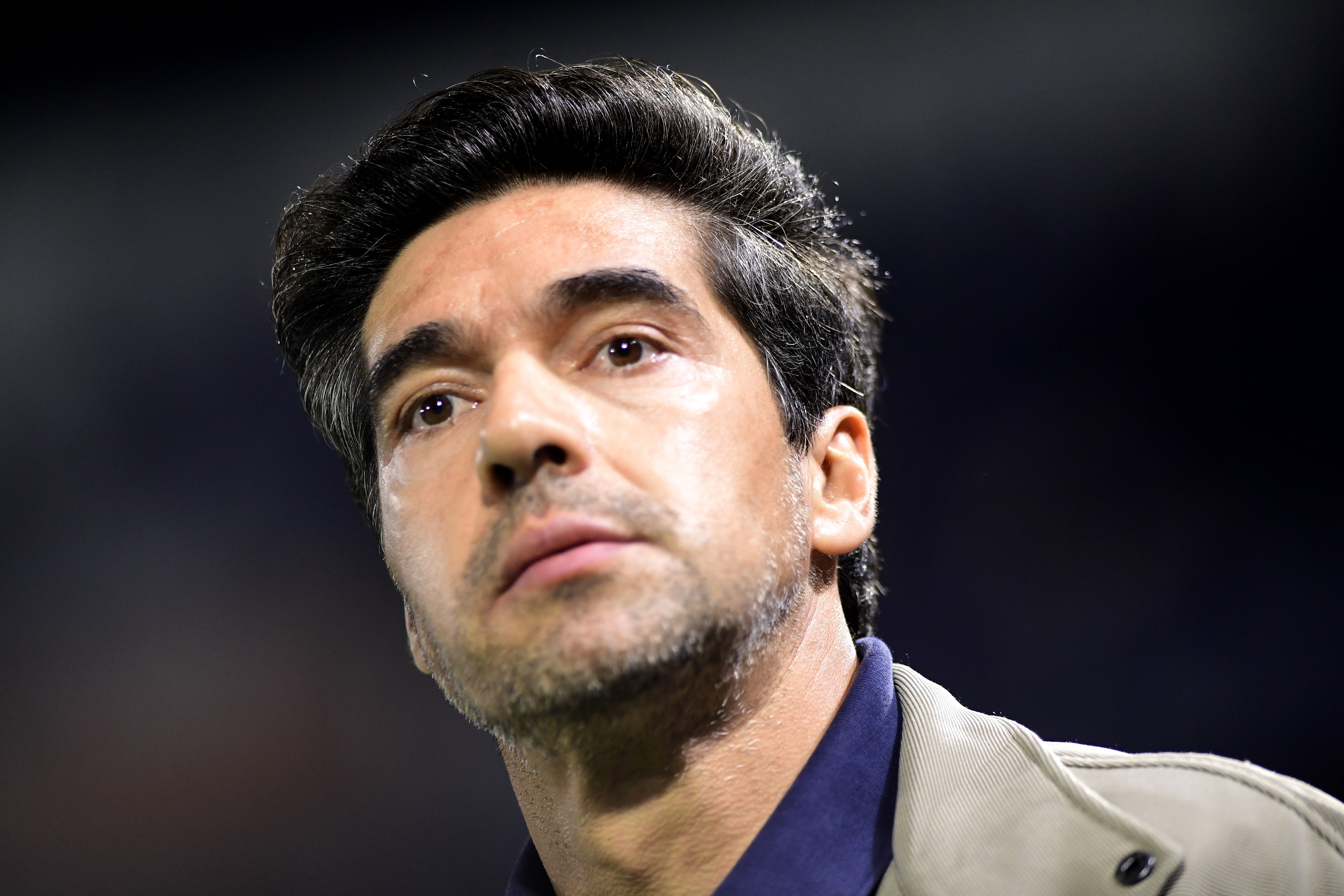 Abel, sobre Paulinho no Palmeiras: "Tem qualidade diferente, mas não podemos utilizar mais"