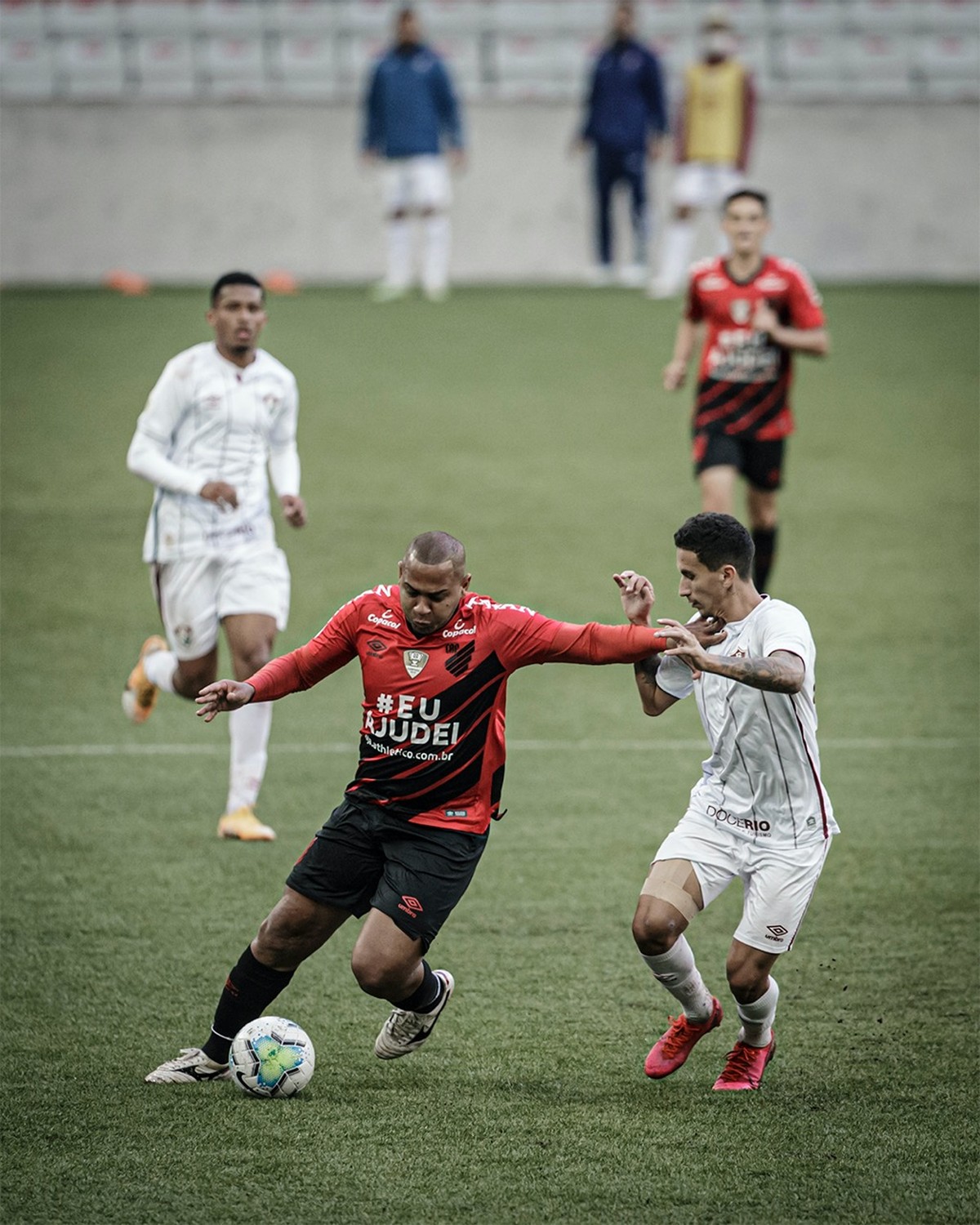 Agora é no campo: Walter revê Atlético-PR pela primeira vez jogando na  Arena, atlético-pr